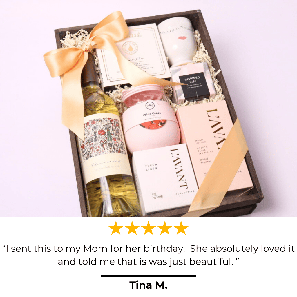 A glowing 5-star review praising the Luxury Spa Gift Basket for its high-end self-care items, elegant presentation, and thoughtful selection of pampering products.